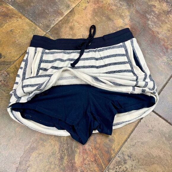 Jones New York Navy Stripe Skort Large - Picture 5 of 11